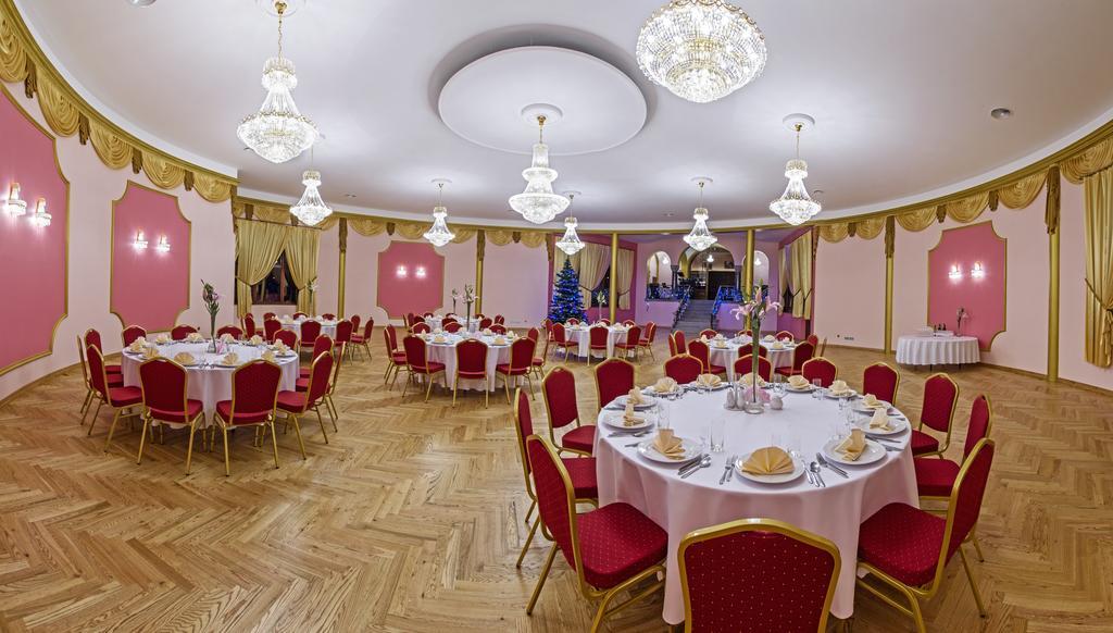 Villa Bergera Dzierżoniów Eksteriør billede